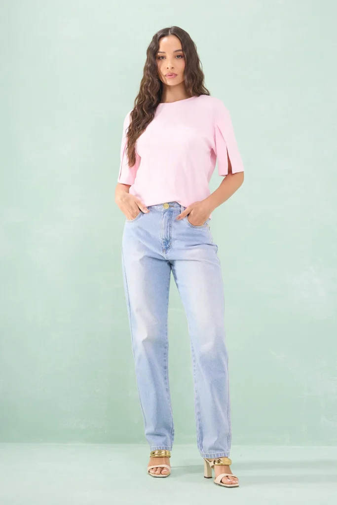 Calça Jeans Mom Com Bainha