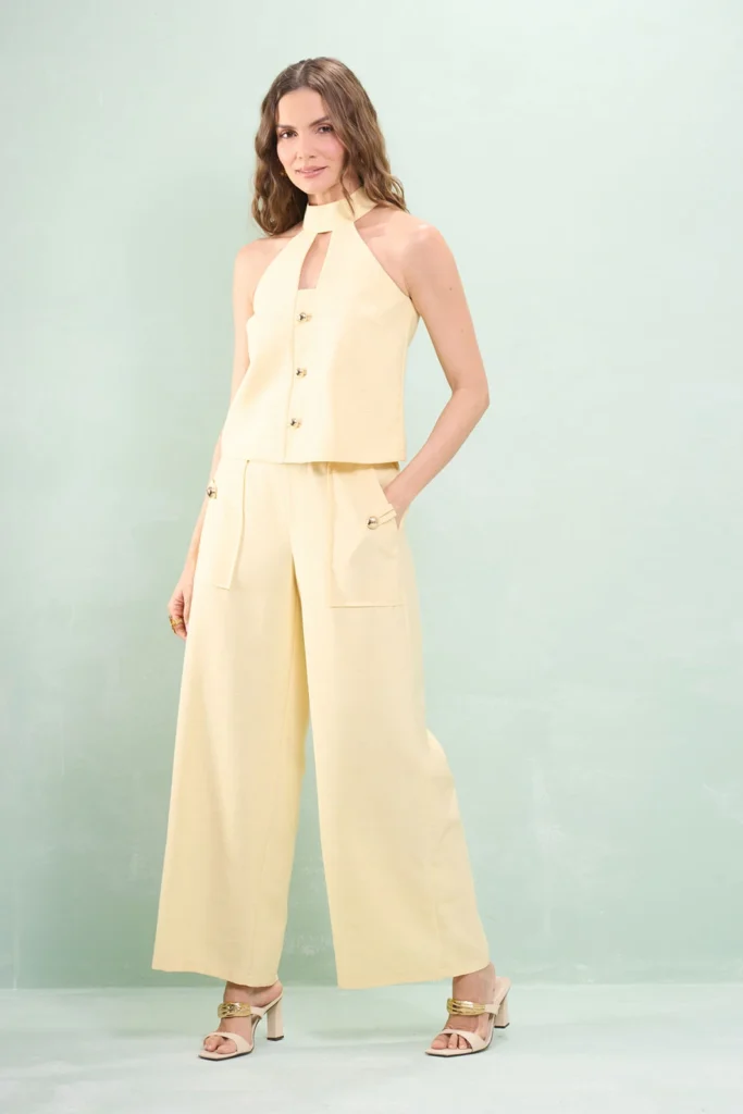 Calça Pantalona Bolso Martingale Linho Misto