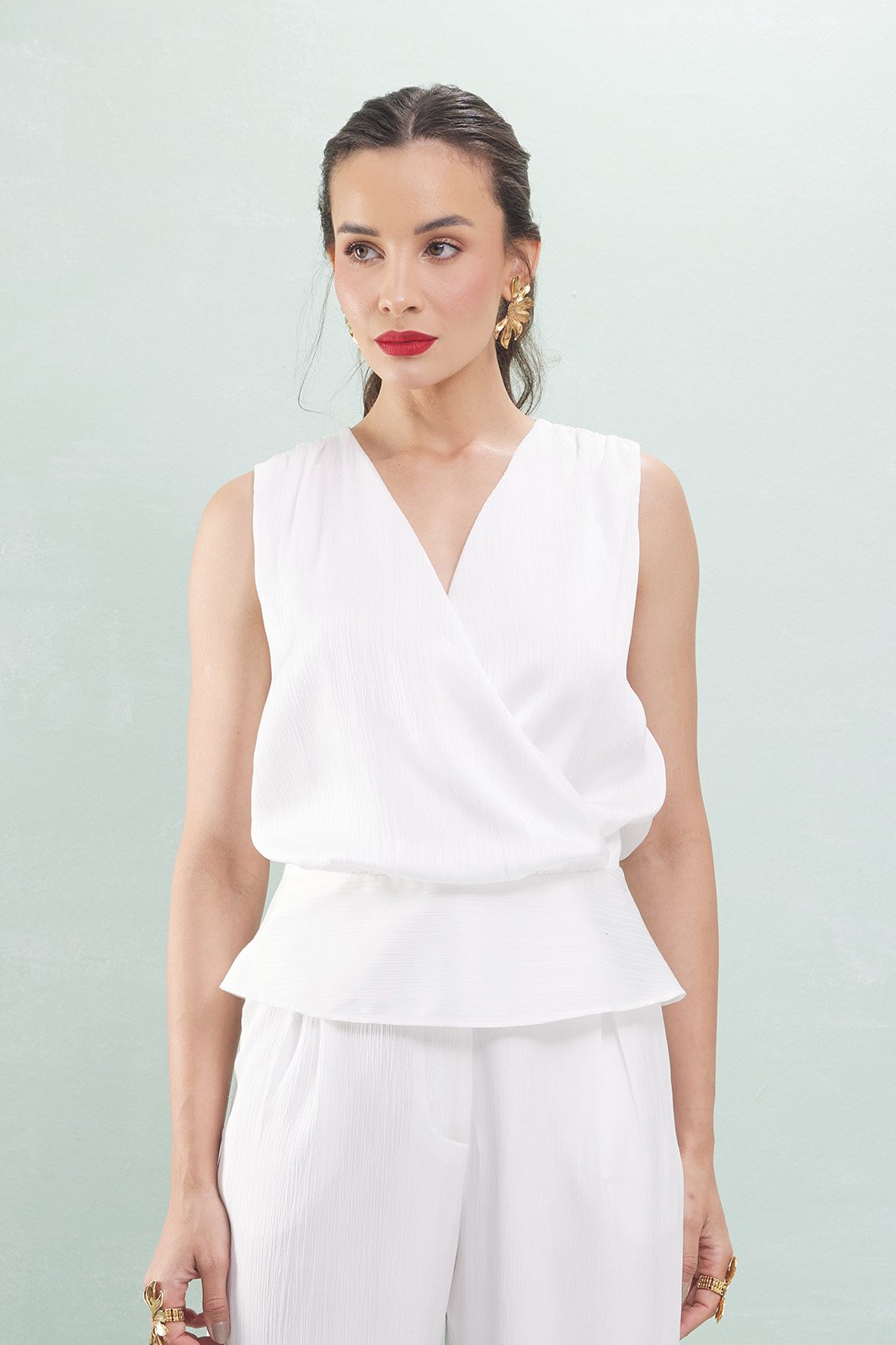 Blusa Com Pala Na Cintura Cetim