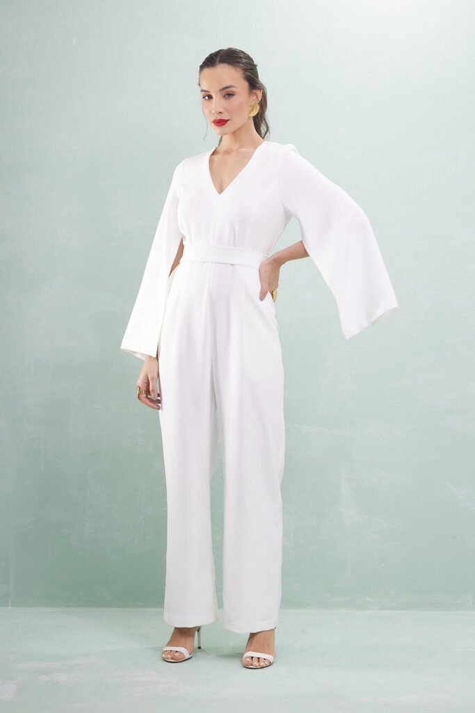 Macacão Manga Capa Alfaiataria