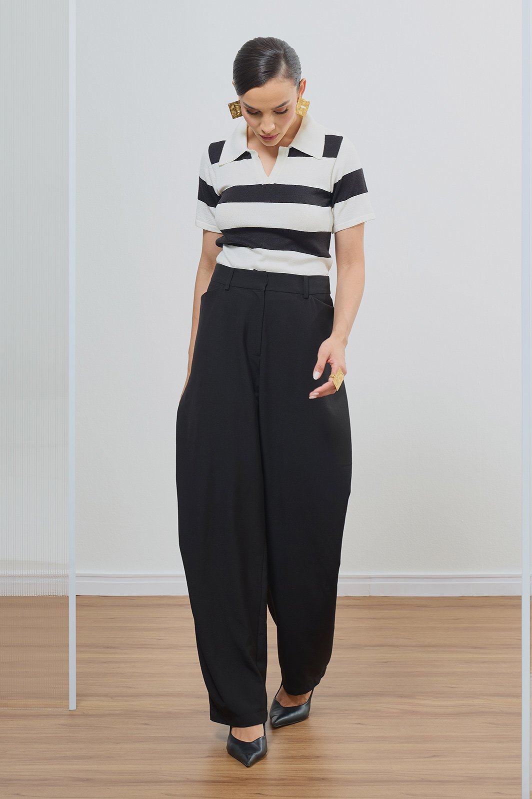 Calça Transpasse Lateral Alfaiataria