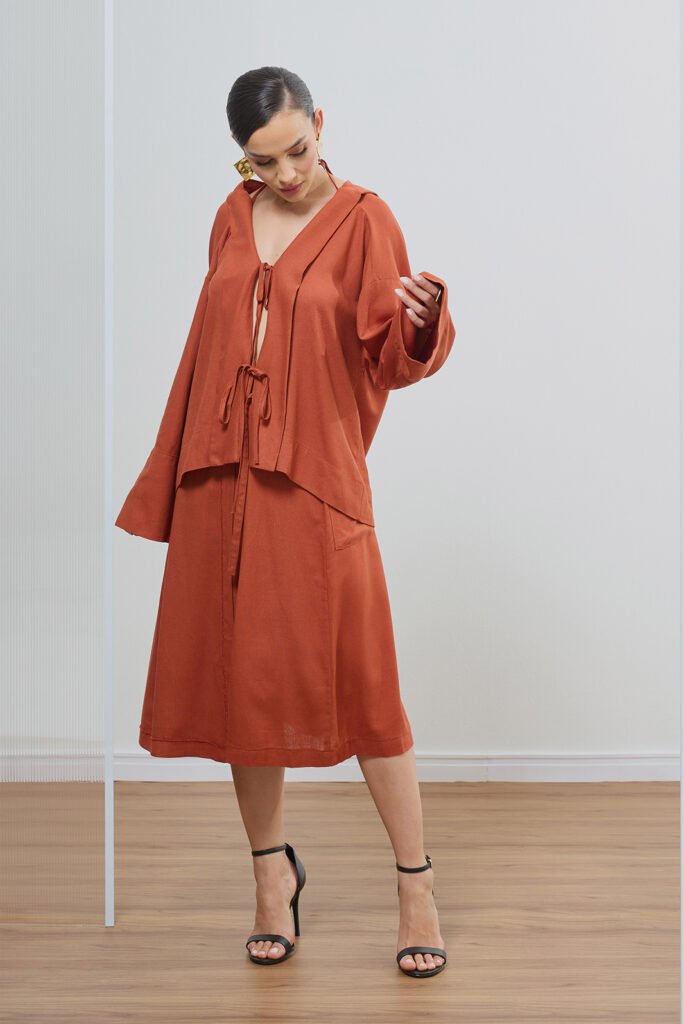 Saia Midi Transpassada Com Fivela Linho